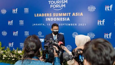 Sandiaga Uno Pimpin Minister Talk di Global Tourism Forum 2021