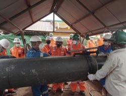 PHM Uji Coba Pemancangan Pipa Pengeboran Buatan Produsen Nasional