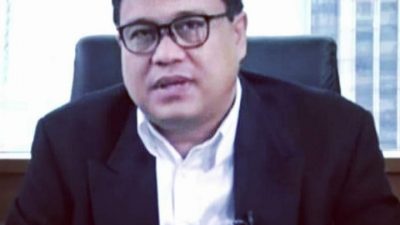 Aat Surya Safaat, Pemuda Desa Yang Bertemu Dengan Tokoh-tokoh Dunia