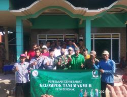 Kepala Desa Bengkak Resmikan Sekretariat Kelompok Tani Makmur