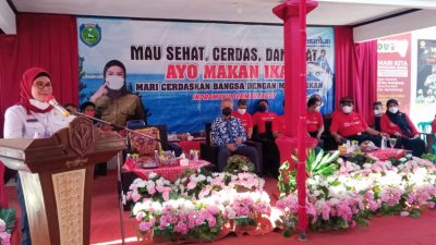 Bupati Indramayu Ajak Masyarakat Makan Ikan Guna Cegah Stunting