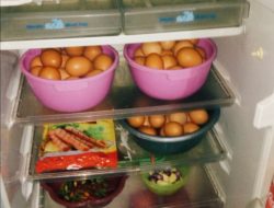 Diduga Oknum PKH Desa Rambatan Kulon Kumpulkan KKS Secara Paksa
