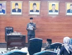 Abdul Rohman Diberhentikan sebagai Ketua Fraksi PDIP DPRD Indramayu