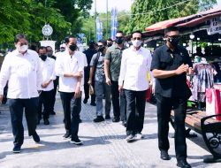 Presiden Jokowi Resmikan Peluncuran BT-PKLW Pertama di Kawasan Malioboro
