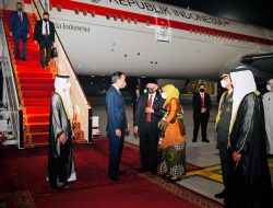 Presiden Joko Widodo Tiba di Abu Dhabi