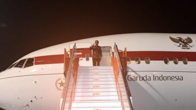 Tanpa Penyambutan, Presiden Tiba di Tanah Air