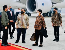 Tiba di Tanah Air, Presiden Langsung Jalani Karantina
