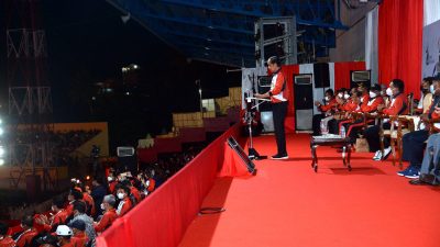 Tutup Peparnas XVI Papua, Presiden: Bukan Hanya Torang Bisa, tetapi Torang Hebat