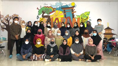 Sebanyak 25 Mahasiswa AKSARI Mengikuti Program Care Giver Jepang