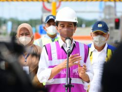 Presiden Soal Banjir Sintang: Kita Harus Perbaiki Daerah Tangkapan Hujan