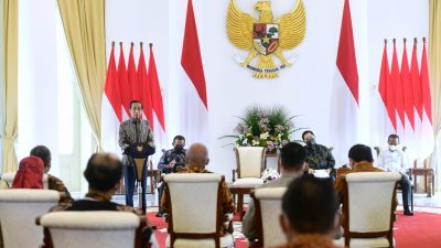 Presiden Jokowi Dorong Pertamina dan PLN Siapkan Transisi Energi