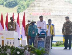 Presiden Jokowi Resmikan Bendungan Karalloe di Gowa