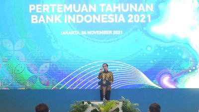 Aktivitas Ekonomi Kembali Normal, Presiden: Waspada Ketidakpastian Global