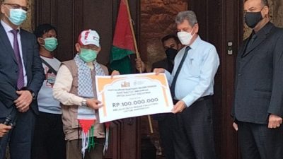 Pekan Solidaritas Palestina, AWG Salurkan Donasi Bantuan Musim Dingin