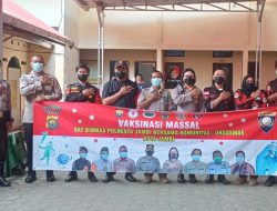 Kasat Binmas Polresta Jambi AKP Mardonna Gandeng Orsosmas Kota Jambi Gelar Vaksinasi Presisi