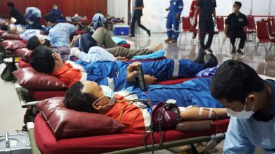 285 Orang lakukan Donor Darah di Kilang Pertamina Internasional Unit Balongan
