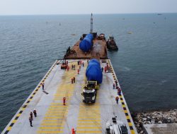 Dukung Bongkar Muat Material Revitalisasi RCC dan RDMP, Dermaga Baru Kilang Pertamina Balongan Diresmikan