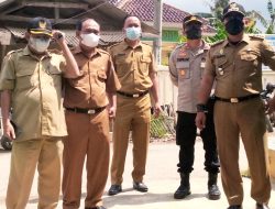 Camat Sindang Rusyad bantu warga tidak mampu