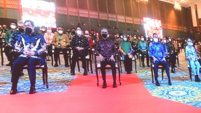 Kinerja Ekonomi Sektor Riil Membaik, Presiden: Tetap Waspadai Covid-19