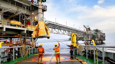 Kontribusi Produksi Migas Subholding Upstream Pertamina Sepanjang 2021 Capai 897 MBOEPD