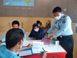 Cegah Varian Omicron, Warga Binaan & Pertugas Lapas Divaksinasi