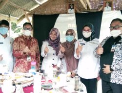 Bupati Nina Agustina, berharap pelaku UMKM tingkatkan produk