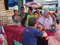 Pemda Indramayu gelar operasi pasar murah Minyak Goreng