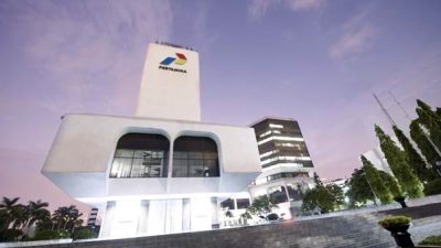 Harga Crude Tembus USD 100 Per Barel, Pertamina Pastikan Suplai BBM & LPG Aman