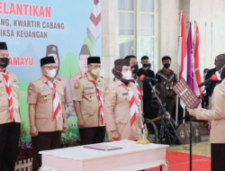 Ketua Kwarda Gerakan Pramuka Jawa Barat melantik Nina Agustina sebagai Ketua Mabicab