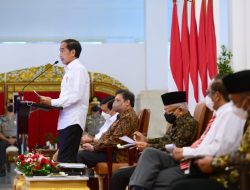 Presiden Jokowi Minta Jajarannya Tepat Ambil Kebijakan dan Empati pada Rakyat