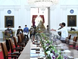 Presiden Jokowi Terima Laporan Tahunan 2021 Ombudsman RI