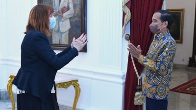 Presiden Jokowi Terima Rektor Monash University Indonesia