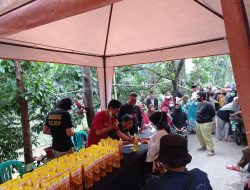 Baksos Ramadhan, Viking Gerbang Bagikan Sembako dan Takjil