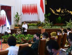 Presiden Jokowi Sampaikan Enam Arahan dalam Sidang Kabinet Paripurna