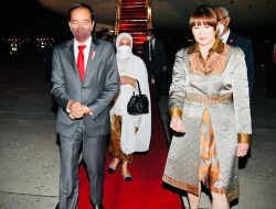 Presiden dan Ibu Iriana Jokowi tiba di Washington DC