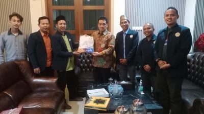 PB Al-Khairiyah Bersilaturahim dengan Wagub DKI