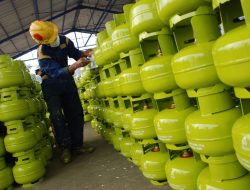 Salurkan BBM dan LPG Sampai ke Pelosok Desa, Program One Village One Outlet jadi Primadona