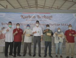 ELNUSA Tebar Hewan Kurban Hingga ke Pelosok Negeri