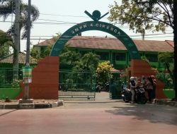 SMPN 4 Kota Cirebon Diduga Jual Beli Kursi Kelas PPDB