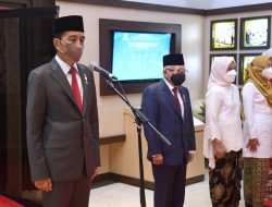 Presiden Jokowi Pimpin Apel Kehormatan dan Renungan Suci di TMP Kalibata