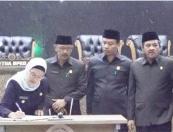 DPRD Kabupaten Indramayu Menyetujui Raperda Perubahan APBD Kabupaten Indramayu Anggaran 2022
