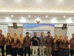 Ketua Komnasdik Jatim narasumber MKKS SMA/SMK se Kabupaten Sidoarjo