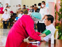 Presiden Ajak Masyarakat Vaksinasi Booster  Covid-19