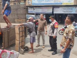 Petugas Polresta Cirebon, Bongkar Bungker Miras