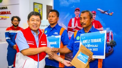 Jelang Nataru, Dirut Pertamina Patra Niaga Tinjau Kesiapan Layanan di Tol Trans-Jawa