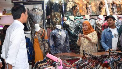 Tinjau Pasar Tanah Abang, Presiden Pastikan Aktivitas Perekonomian Sektor Riil Berjalan Baik