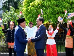 Presiden Jokowi Sambut Kunjungan Resmi PM Anwar Ibrahim di Istana Bogor