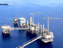 Pertamina Bersama Mitra Akuisisi Wilayah Kerja Bunga dan Peri Mahakam
