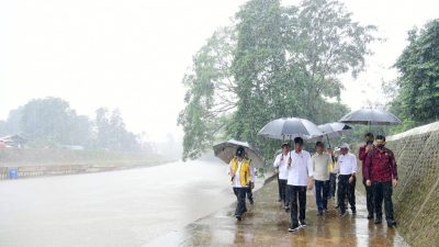 Tinjau Proyek Normalisasi Kali Ciliwung, Presiden: Segera Kita Lanjutkan Kembali