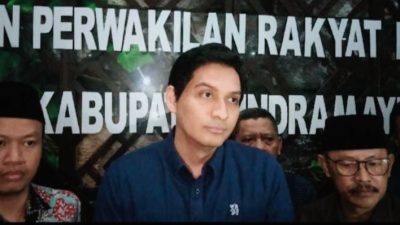 Lucky Hakim : Saya tetap mundur sebagai Wakil Bupati